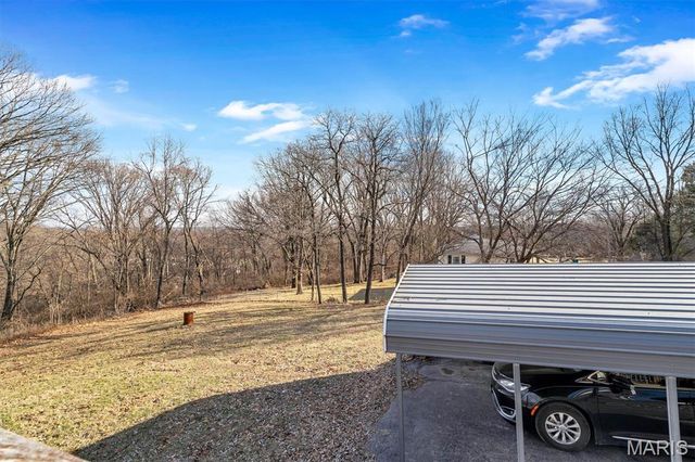 5209 Roberta Drive, High Ridge, MO 63049