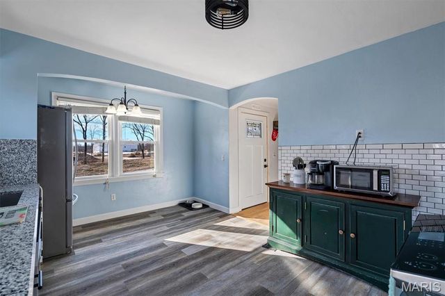 5209 Roberta Drive, High Ridge, MO 63049