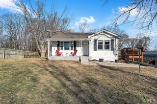 5209 Roberta Drive, High Ridge, MO 63049