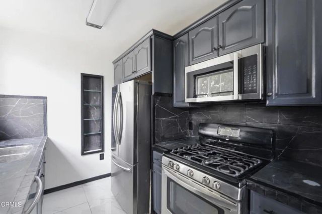 525 E Maple Street 2, Glendale, CA 91205