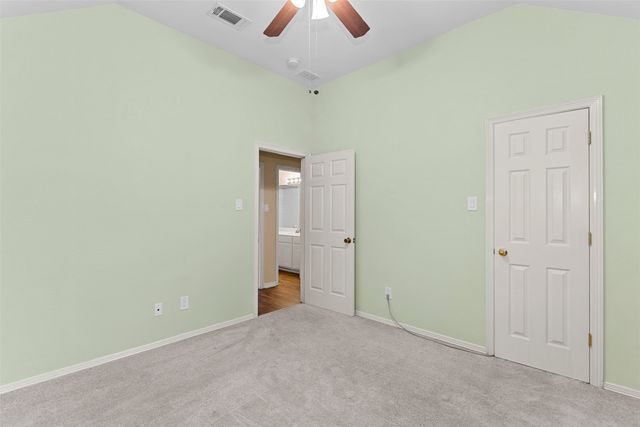 4908 Oldfield Drive, Arlington, TX 76016