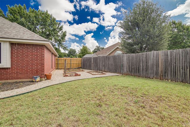 4908 Oldfield Drive, Arlington, TX 76016