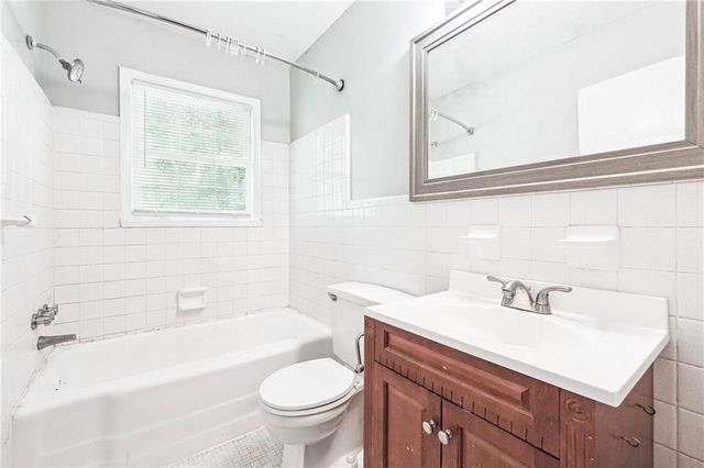 2073 E Roxboro NE Road 2073-A, Brookhaven, GA 30324