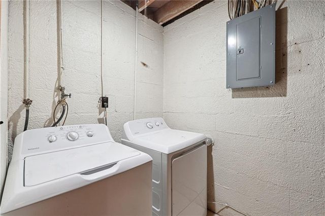 2073 E Roxboro NE Road 2073-A, Brookhaven, GA 30324