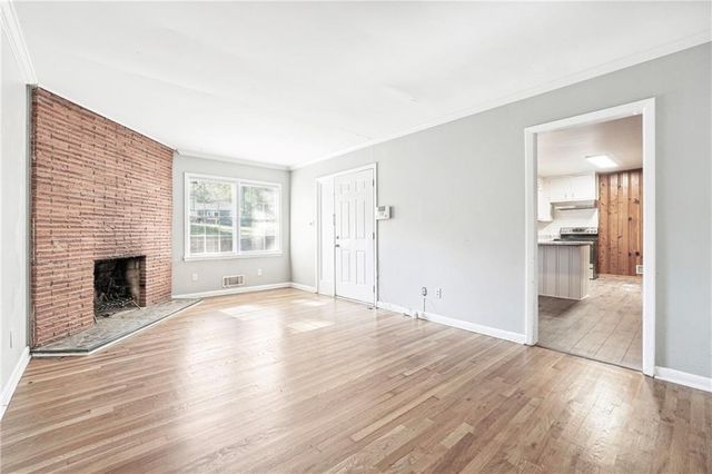 2073 E Roxboro NE Road 2073-A, Brookhaven, GA 30324