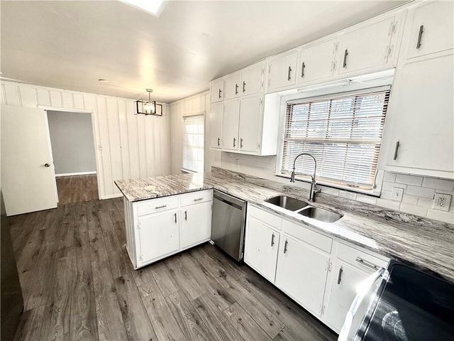 2073 E Roxboro NE Road 2073-A, Brookhaven, GA 30324