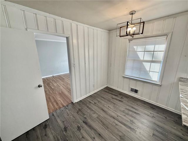 2073 E Roxboro NE Road 2073-A, Brookhaven, GA 30324