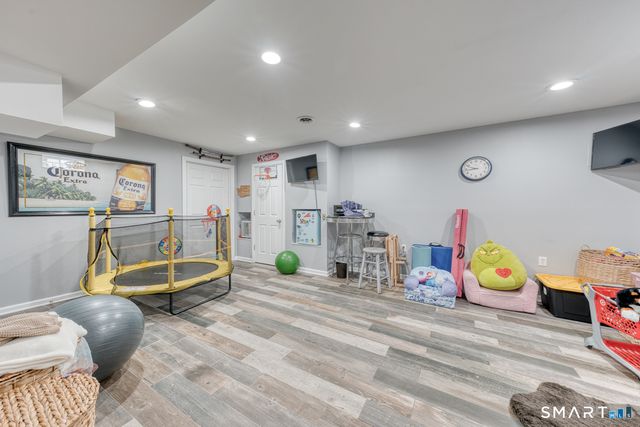 11 Westminster Avenue, Shelton, CT 06484