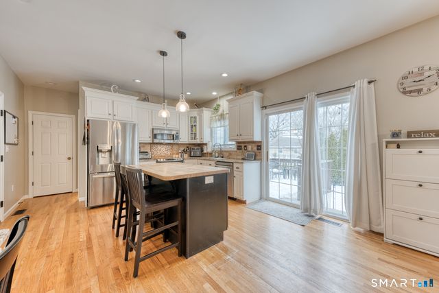 11 Westminster Avenue, Shelton, CT 06484