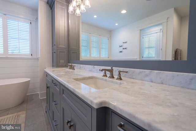 1161 UPPER STUMP RD, Chalfont, PA 18914
