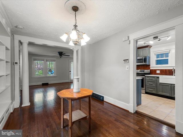107 E MONMOUTH ST, Winchester, VA 22601