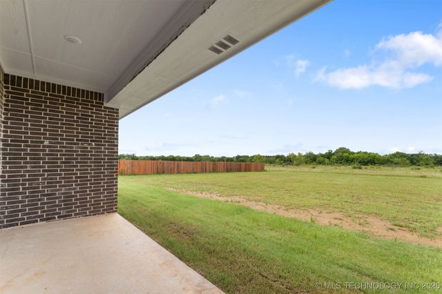 108 Michael, Calera, OK 74730