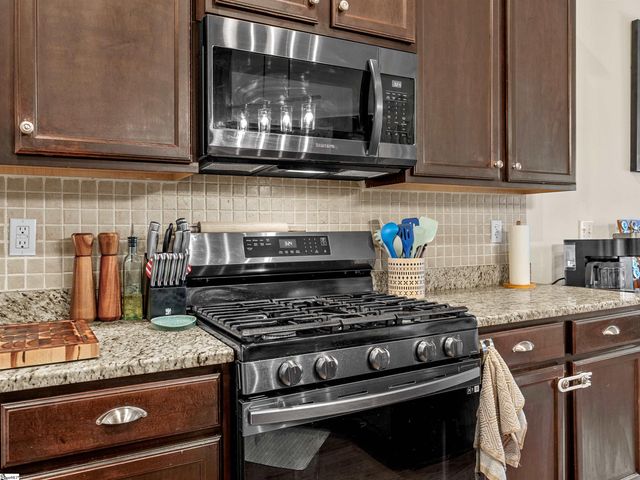 830 Bayshore Lane, Moore, SC 29369