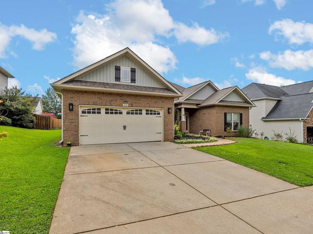 830 Bayshore Lane, Moore, SC 29369