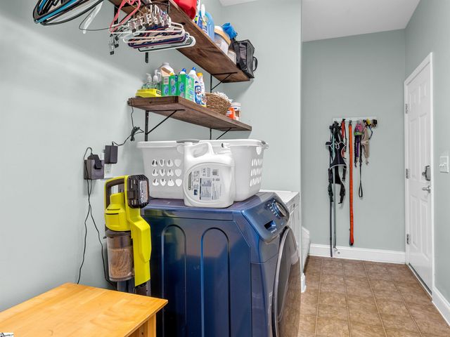 830 Bayshore Lane, Moore, SC 29369