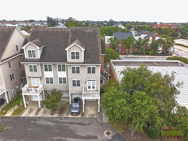 49 Miles Cary MEWS, Hampton, VA 23669