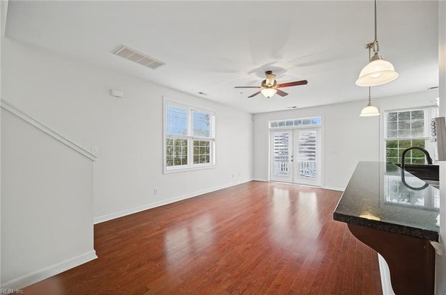 49 Miles Cary MEWS, Hampton, VA 23669