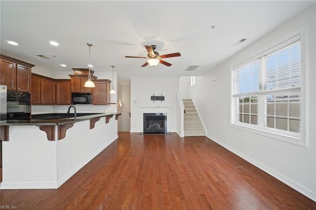 49 Miles Cary MEWS, Hampton, VA 23669