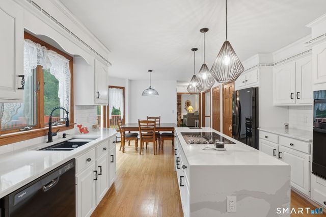 17 Eska Drive, Ledyard, CT 06339