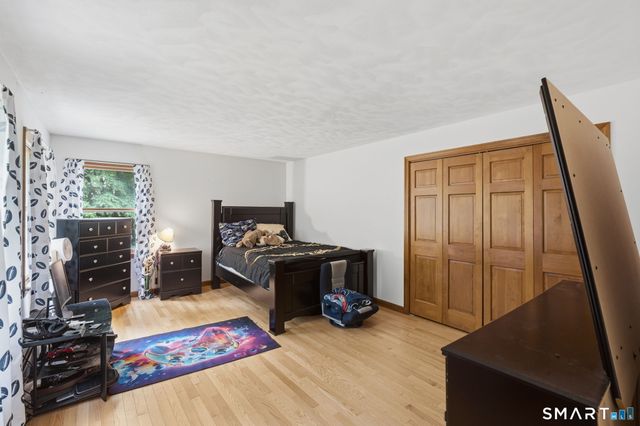 17 Eska Drive, Ledyard, CT 06339