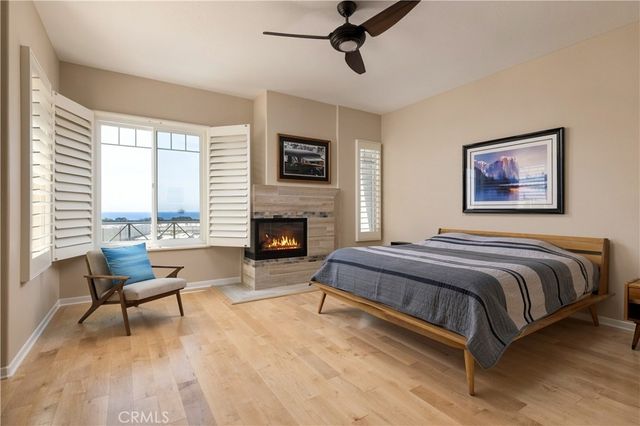 19427 Surfset, Huntington Beach, CA 92648