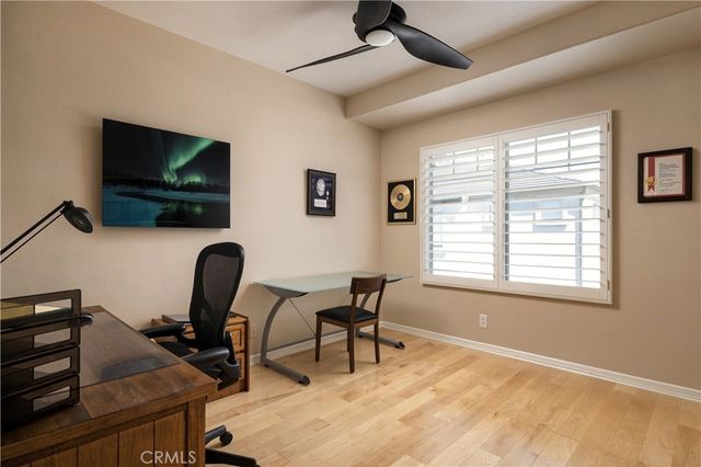 19427 Surfset, Huntington Beach, CA 92648