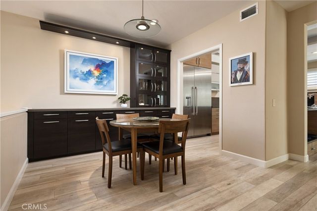 19427 Surfset, Huntington Beach, CA 92648