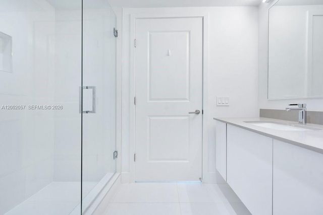 1600 NE 1st Ave 1601, Miami, FL 33132