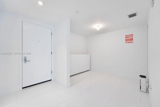 1600 NE 1st Ave 1601, Miami, FL 33132