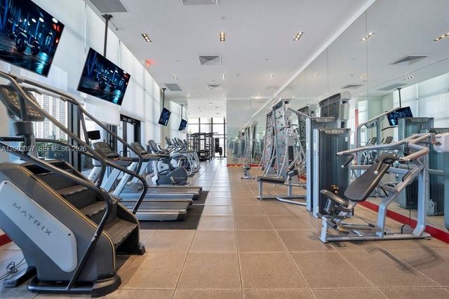 1600 NE 1st Ave 1601, Miami, FL 33132