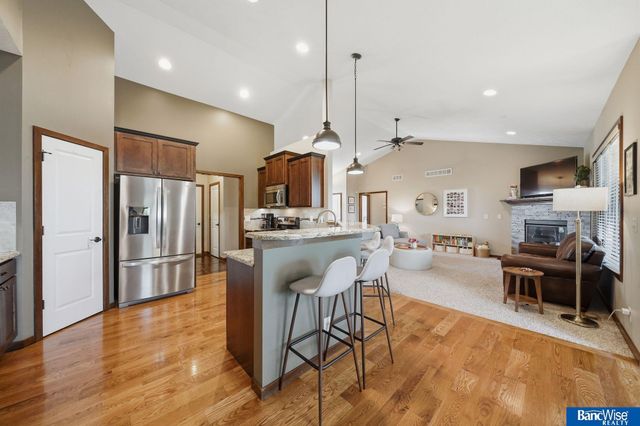 1340 Blue Spruce Drive, Lincoln, NE 68505
