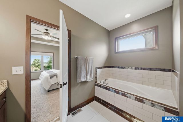 1340 Blue Spruce Drive, Lincoln, NE 68505