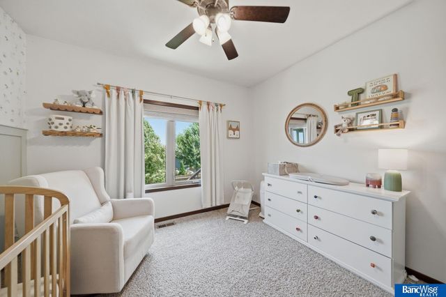 1340 Blue Spruce Drive, Lincoln, NE 68505