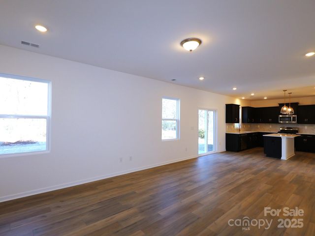 1333 Fremont Drive, Wingate, NC 28174