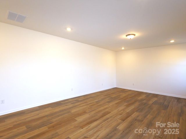 1333 Fremont Drive, Wingate, NC 28174