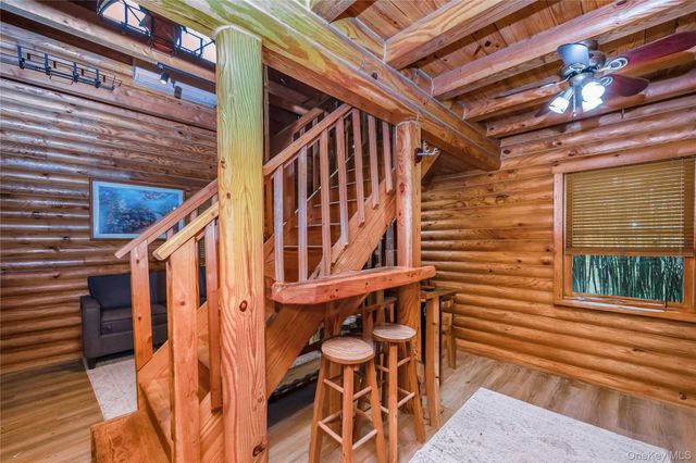 3010 Hulse Landing C-19, Wading River, NY 11792