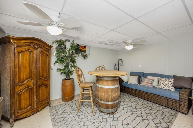 3010 Hulse Landing C-19, Wading River, NY 11792