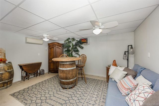 3010 Hulse Landing C-19, Wading River, NY 11792