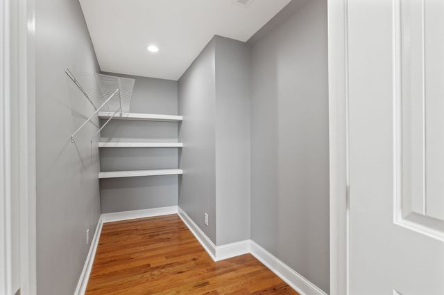 4029 Pleasant Gate Ln, Columbia, TN 38401