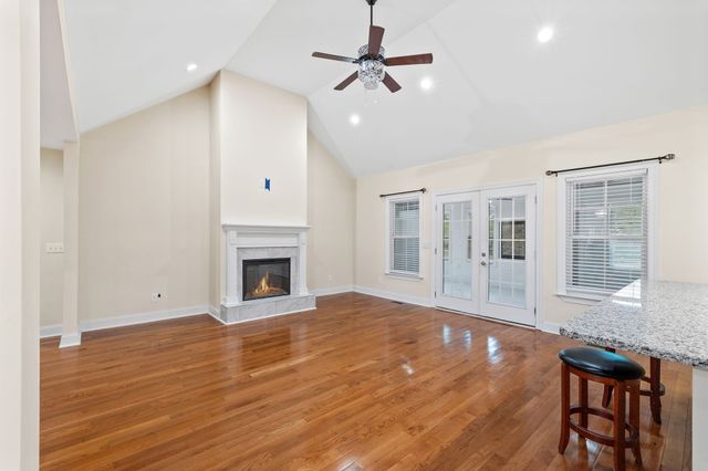 4029 Pleasant Gate Ln, Columbia, TN 38401