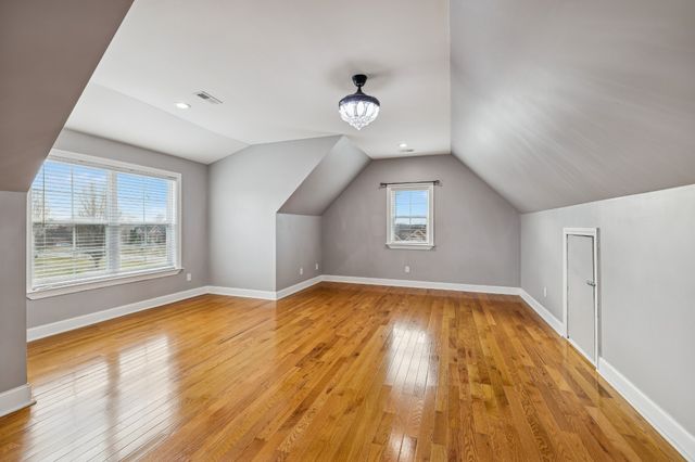 4029 Pleasant Gate Ln, Columbia, TN 38401