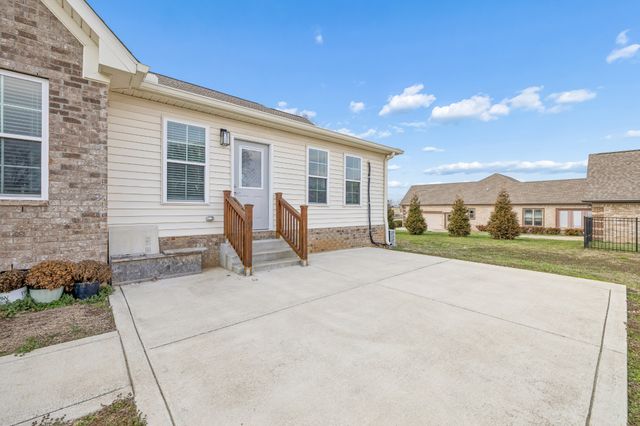 4029 Pleasant Gate Ln, Columbia, TN 38401