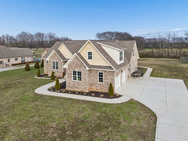 4029 Pleasant Gate Ln, Columbia, TN 38401