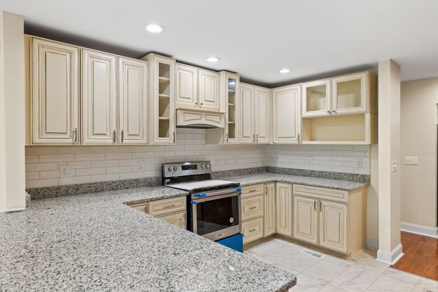 4029 Pleasant Gate Ln, Columbia, TN 38401