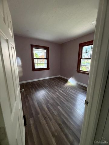 7227 Plainfield Road, Deer Park, OH 45236