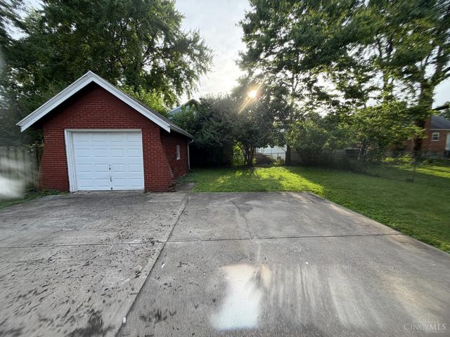 7227 Plainfield Road, Deer Park, OH 45236