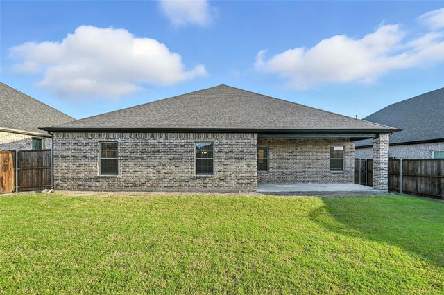 235 Community Drive, Lavon, TX 75166