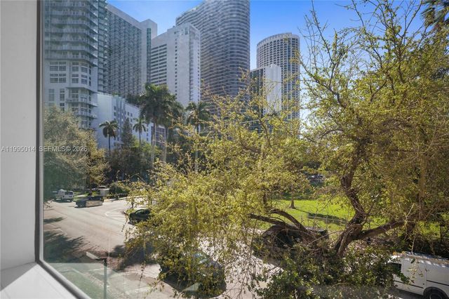 2001 Biscayne Blvd 3213, Miami, FL 33137