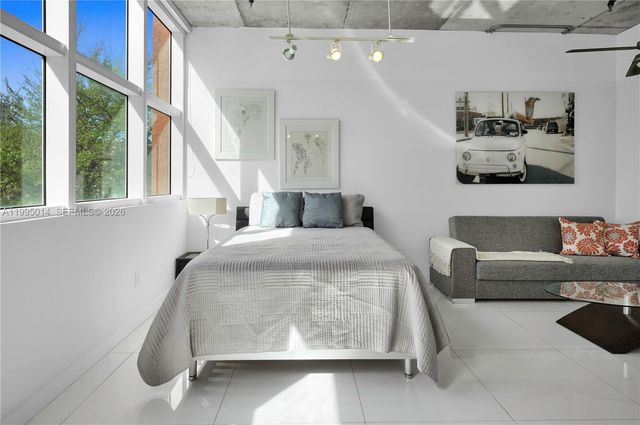 2001 Biscayne Blvd 3213, Miami, FL 33137