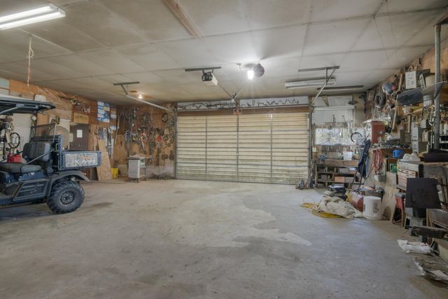 9224 E Duck Lake Road, Suttons Bay Twp, MI 49682